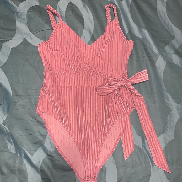 Pink Forever21 Bow Bodysuit - Picture 4 of 4